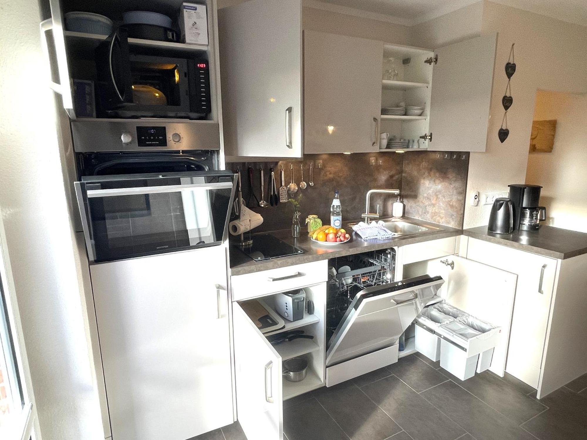 Segelund - Zeit Fuer Uns- Ruhige Und Sonnige Ferienwohnung Mit Terrasse Und Garten Nahe Strand Und Ostsee Schonhagen  Bagian luar foto